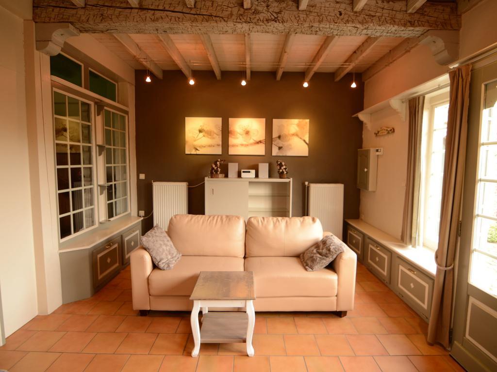 Charming Holiday Home In Zele Near The Forest Eksteriør billede