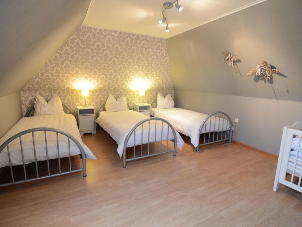Charming Holiday Home In Zele Near The Forest Eksteriør billede